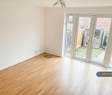 3 bedroom terraced house to rent - Photo 1