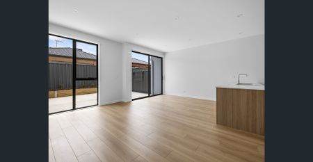 19 Dobright St, Truganina, Vic 3029 - Photo 5