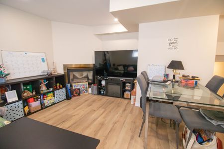 44 Patricia Ave, Welland - All Inclusive 2 Bed Lower Unit - Photo 2