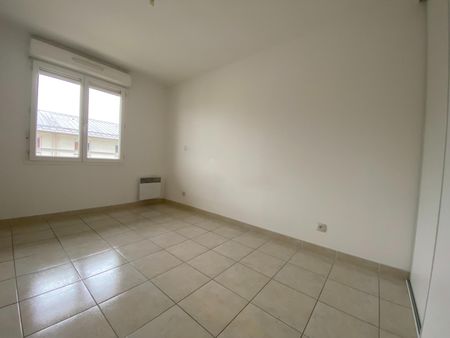 « AVIGNON EM - APPARTEMENT T4 AVEC TERRASSE ET PARKING » - Photo 5