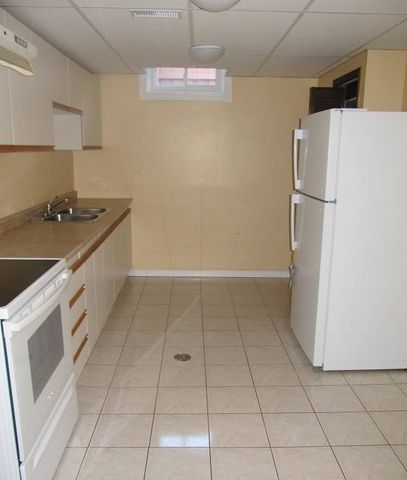 For Lease - 45 Regency Crescent Unit# Bsmt, Whitby, Ontario - Photo 3