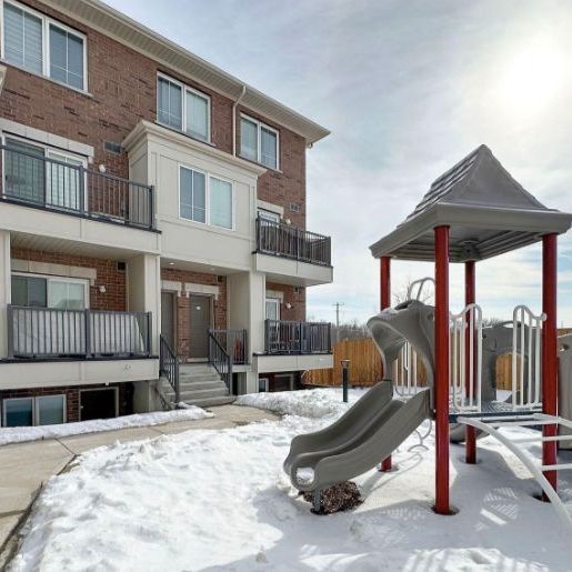 For Lease - 490 BERESFORD Path Unit# 11, Oshawa, Ontario - Photo 1