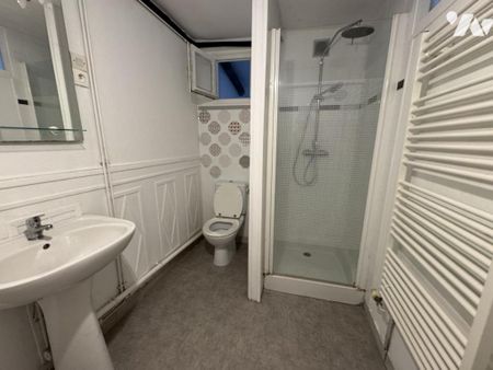 F1 EN REZ-DE-CHAUSSEE AVEC JARDIN - Photo 4