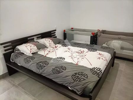 Location Appartement 2 pièces 44m² EZE 06360 - Photo 4