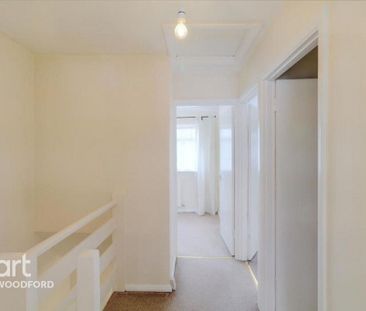 3 bedroom end of terrace house to rent - Photo 4