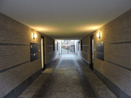 RUIM EN MODERN DUPLEX-APPARTEMENT IN OOSTERZELE - Photo 5