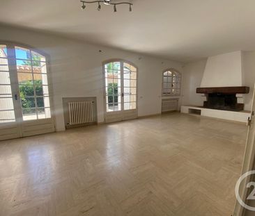 Location Maison 5 pièces 126m² CASTELNAU LE LEZ 34170 - Photo 1