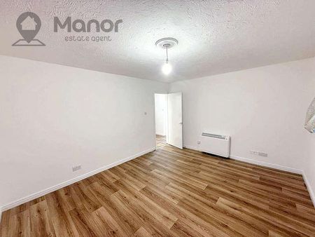 Rose Court, Bluebell Way, Ilford, IG1 - Photo 3