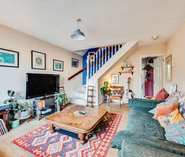 2 bedroom terraced house to rent - Photo 3