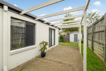 Spacious family home - Photo 3