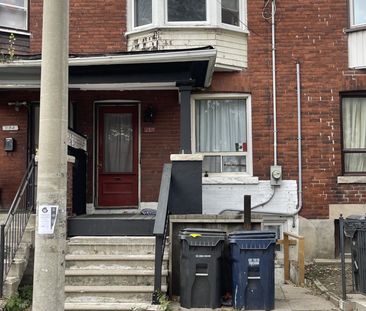 For Lease - 236 Strelling Road Unit# Main, Toronto, Ontario - Photo 6