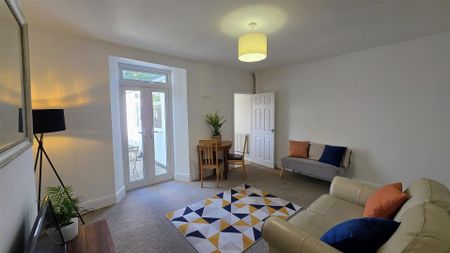 Hanham Road, Hanham, Bristol - Photo 3