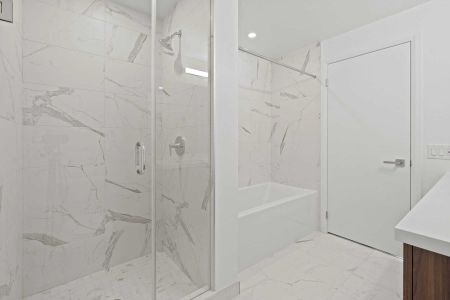 For Lease - 33 Frederick Todd Way Unit# 812, Toronto, Ontario - Photo 2