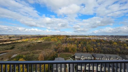 For Lease - 3240 William Coltson Avenue Unit# 1508, Oakville, Ontario - Photo 3