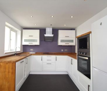 2 bedroom terraced house to rent - Photo 6