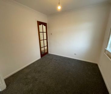 Heol Uchaf, Neath, SA11 - Photo 6