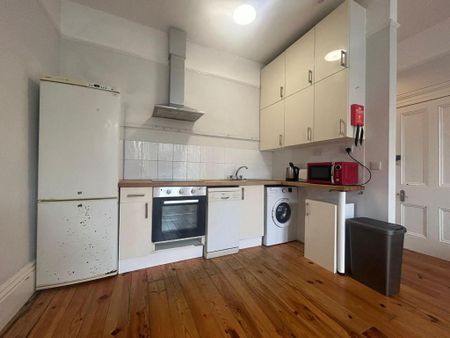 1 bedroom flat to rent - Photo 4