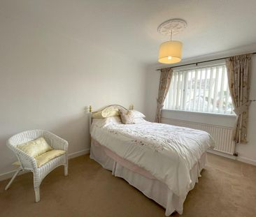 3 bedroom semi-detached house to rent - Photo 4