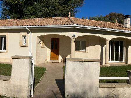 Location Maison 6 pièces 175m² LEOGNAN 33850 - Photo 4