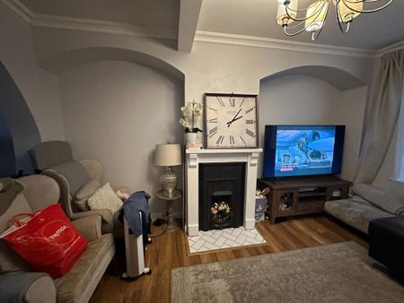 2 bedroom terraced house to rent - Photo 3