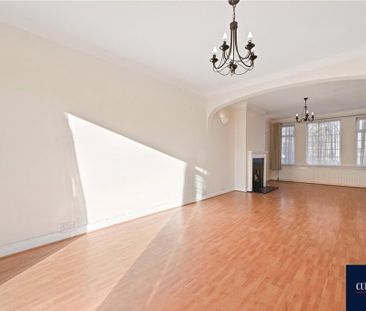 3 bedroom semi-detached house to rent - Photo 6