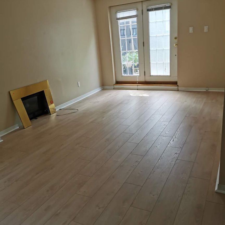 For Lease - 130 Micmac Crescent Unit# Lower, Toronto, Ontario - Photo 1