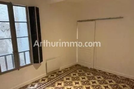 BEZIERS , APPARTEMENT T2 A LOUER , PLACE DE LA MADELEINE - Photo 2