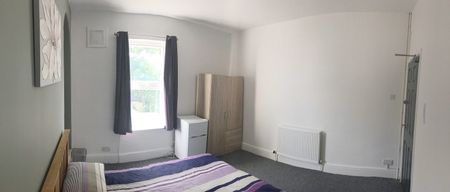 Student Accommodation, 39 Monks Road, Lincoln, Lincolnshire, LN2 5HN, United Kingdom - Photo 2