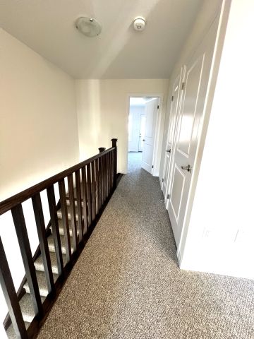 For Lease - 400 Newman Drive Unit# 49, Cambridge, Ontario - Photo 5