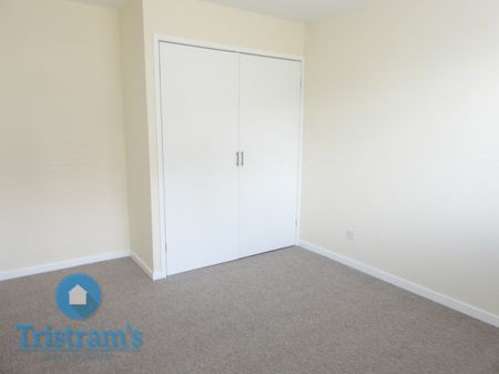 2 bed Apartment for Rent - Photo 2