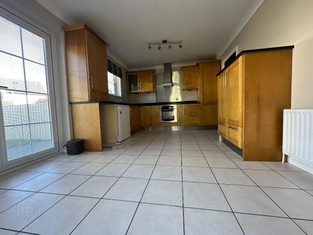 43 Tullymore Dale, Broughshane, Ballymena, BT43 7TD - Photo 3