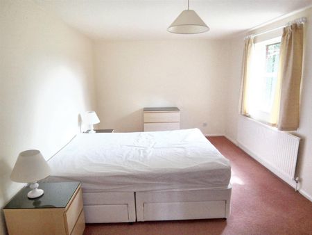 Cranbrook, Woburn Sands, Milton Keynes, MK17 - Photo 3