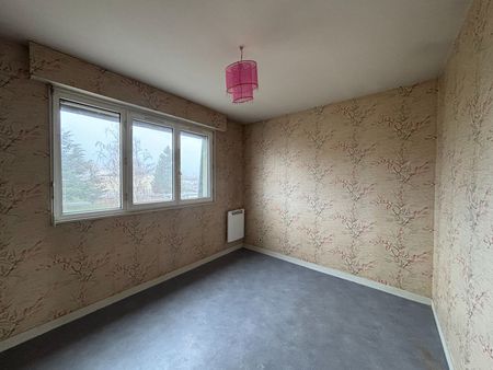 Location Appartement 3 pièces 80m² - Photo 3