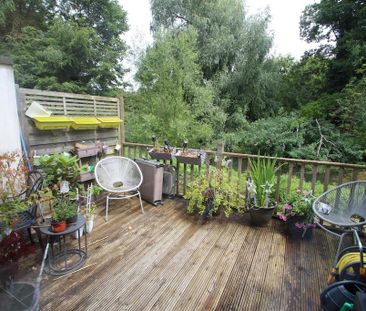 3 bedroom detached house to rent - Photo 2