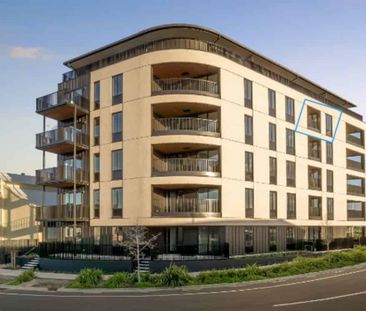 Stunning fully furnished living with sea views - Photo 2
