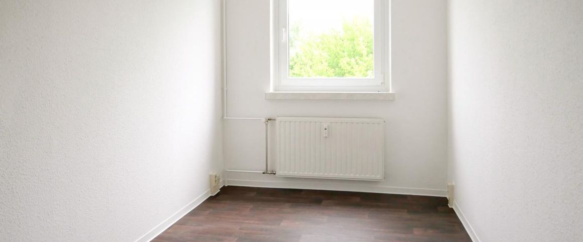 Frisch sanierte Wohnung sucht zum Dezember nette Familie - Foto 1