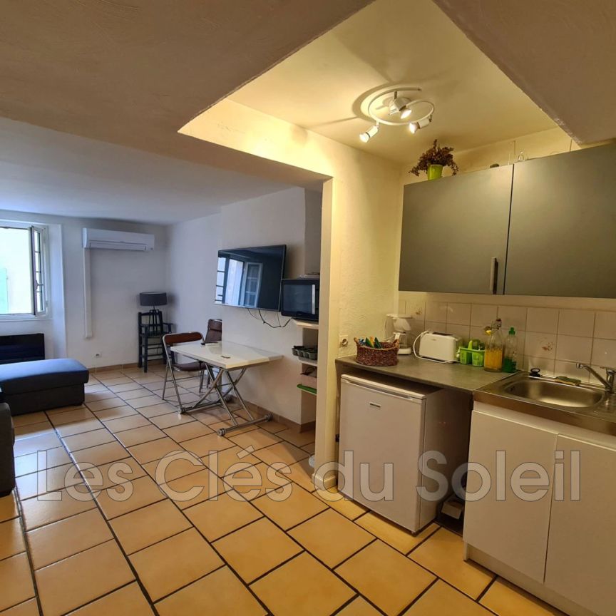 Location appartement 2 pièces 36 m² Bandol - Photo 1
