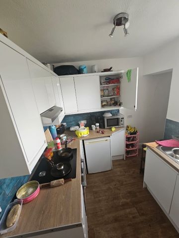 1 Bed Semi-Detached House, Guernsey Avenue, BS4 - Photo 3