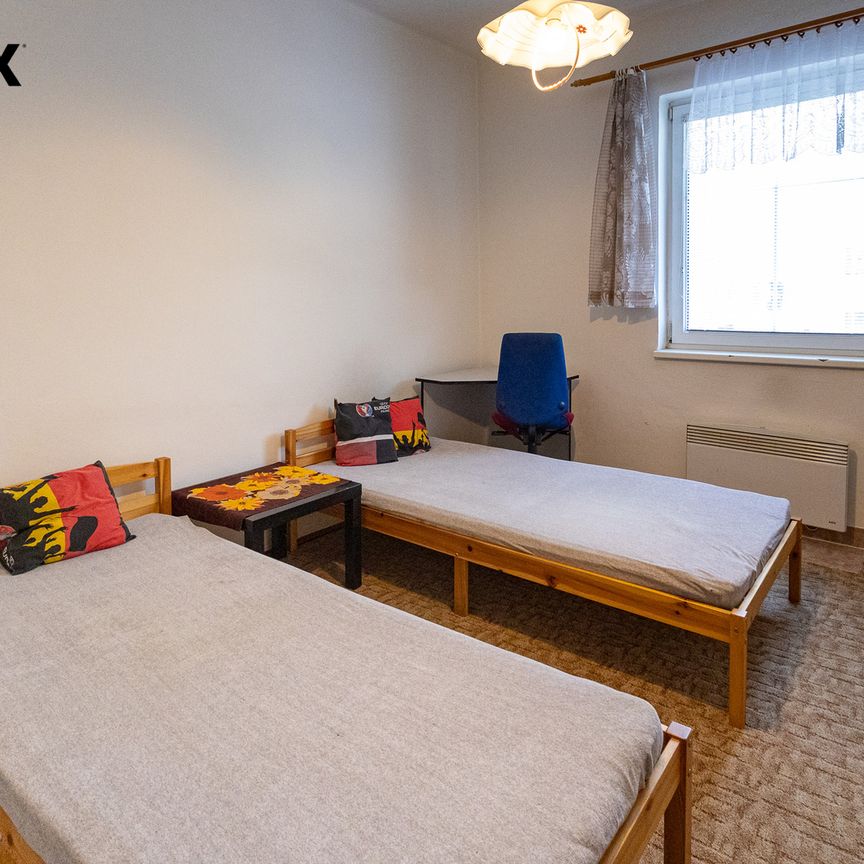 Pronájem bytu 1+1 v osobním vlastnictví 30 m², Zlín - Photo 1