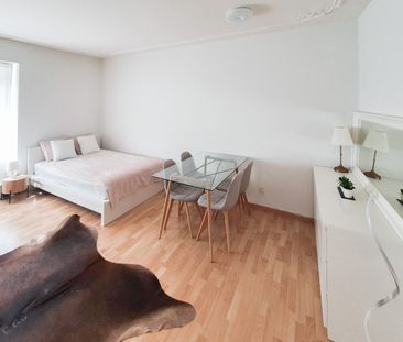 Schöne 1.5-Zi. Wohnung direkt am Bahnhof - Foto 1