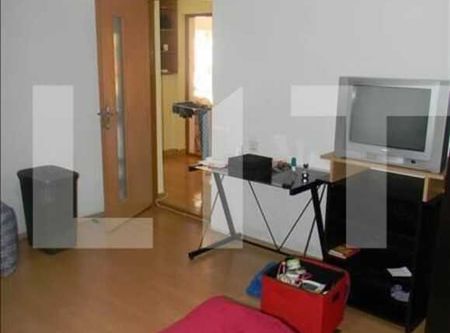 Apartament 4 camere, 120 mp, zona Campului. Garaj inclus! - Fotografie 4