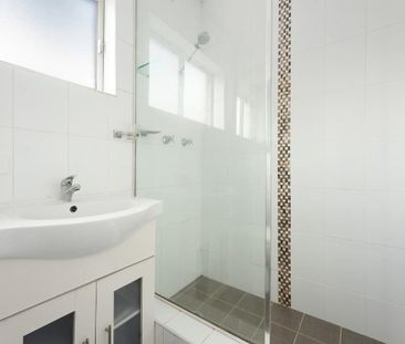 Discover Comfort & Convenience at Its Finest - Photo 4