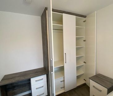 Hughes Road, Hayes, UB3 3AW - Photo 5