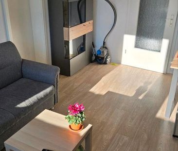 Nachmieter in Leipzig für 2 Raum Wohnung in Zentrum Süd - Photo 1