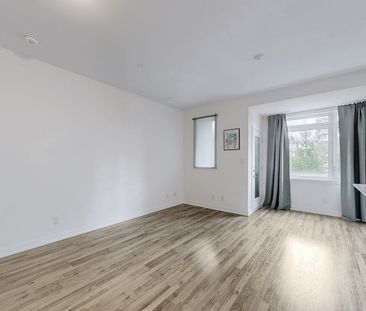 For Lease - 370 Red Maple Road Unit# 112, Richmond Hill, Ontario - Photo 2