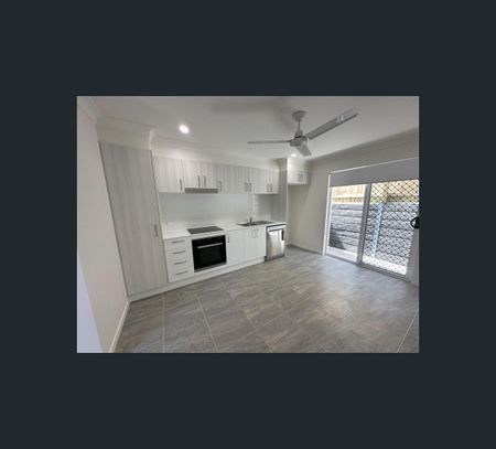 33b Magnetic Street, Morayfield, Qld 4506 - Photo 5