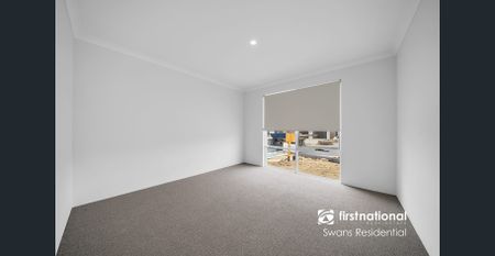 Modern Beachside Bliss - The Perfect Eglinton Escape!! - Photo 4