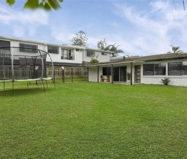 Charming and Spacious 5 bedrooms Home for Rent in Beautiful Daisy H... - Photo 3