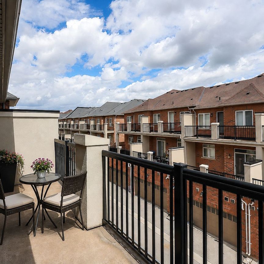 For Lease - 3053 Preserve Drive, Oakville, Ontario - Photo 1