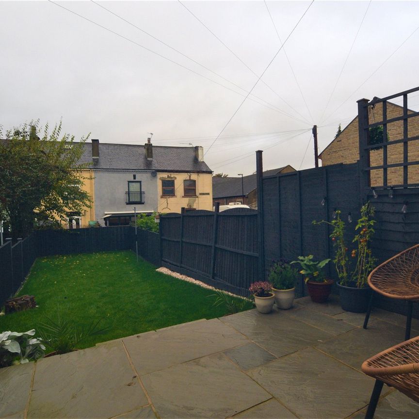 4, Cross Terrace, Rothwell, Leeds, West Yorkshire, LS26 0DG - Photo 1